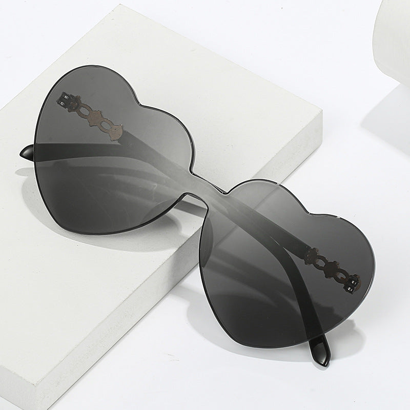 Wholesale PC Frameless Heart Shaped Sunglasses